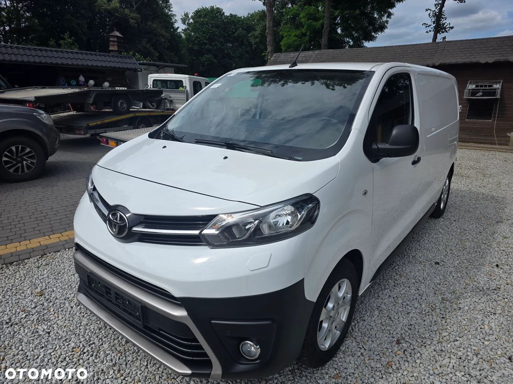 Toyota ProAce Kombi D-4D Medium 2,7t - 1