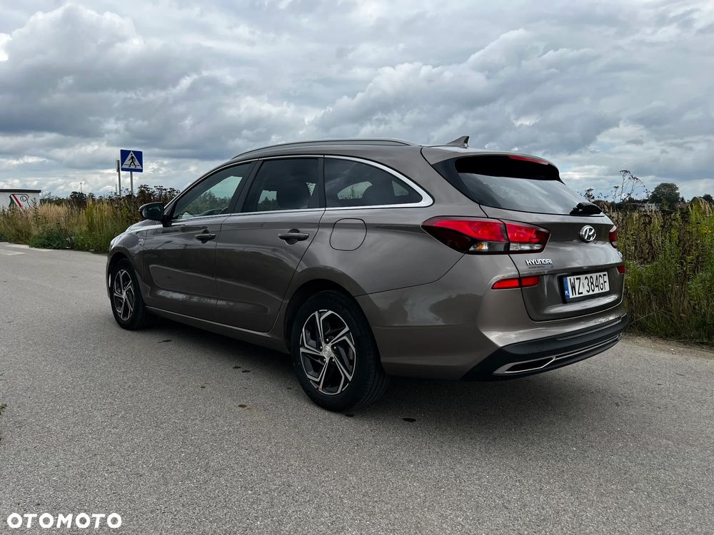 Hyundai i30 1.5 T-GDI 48V Smart - 10