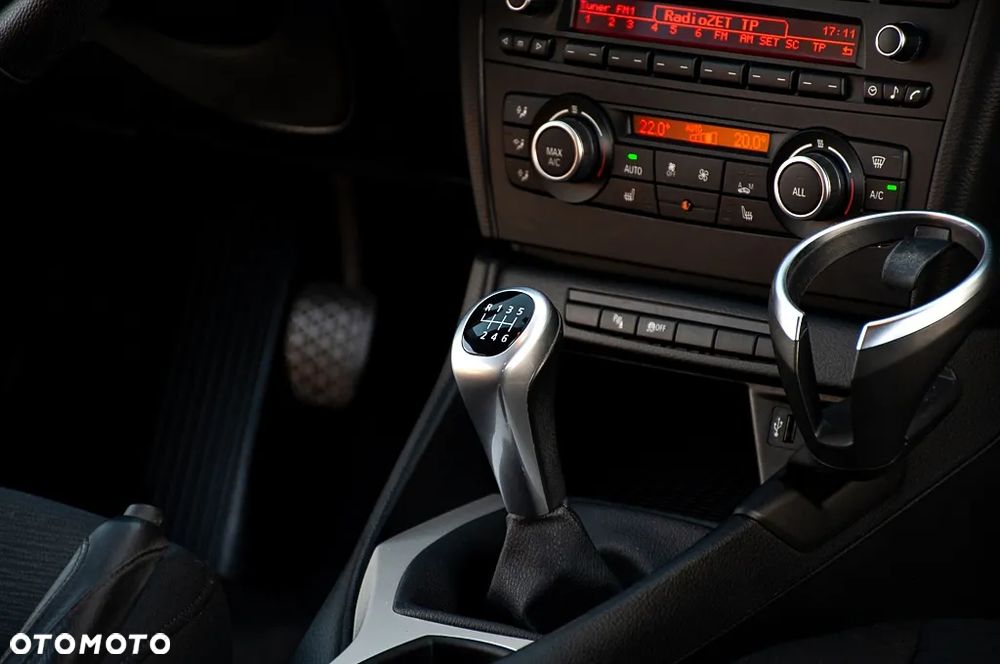 BMW X1 sDrive18i - 26
