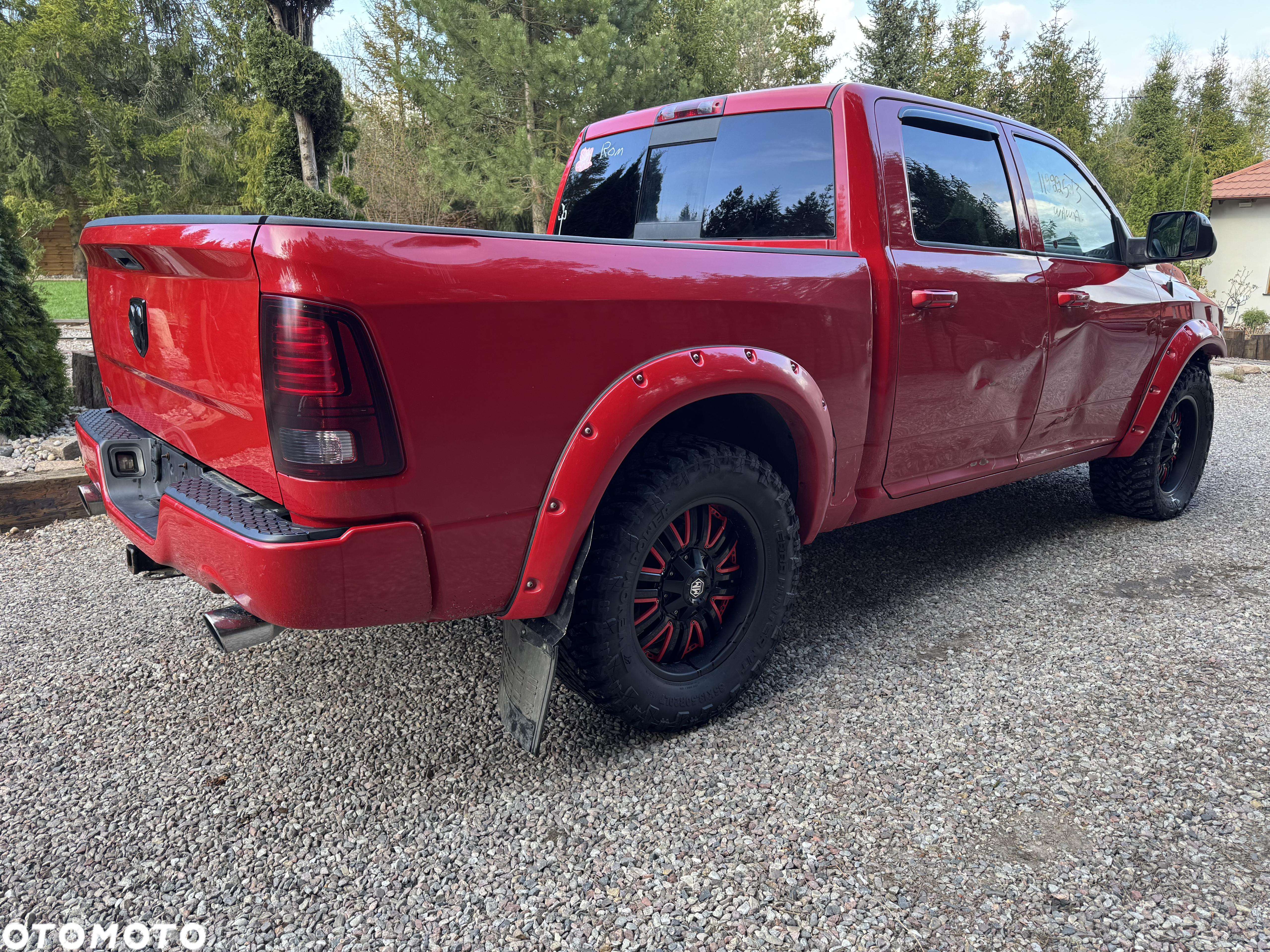 Dodge RAM 1500 5.7 4x4 - 12