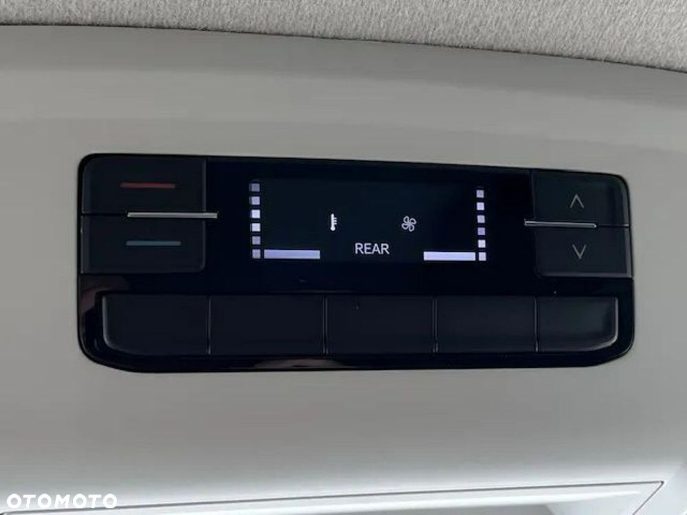 Volkswagen Transporter - 38