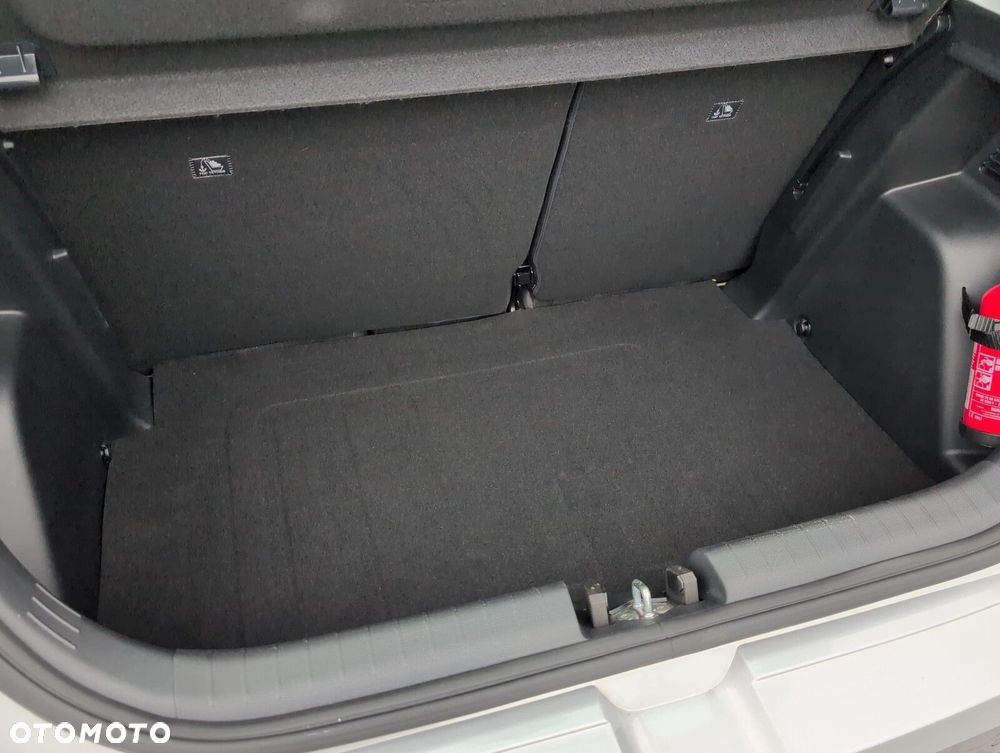 Hyundai i20 1.2 Pure - 10