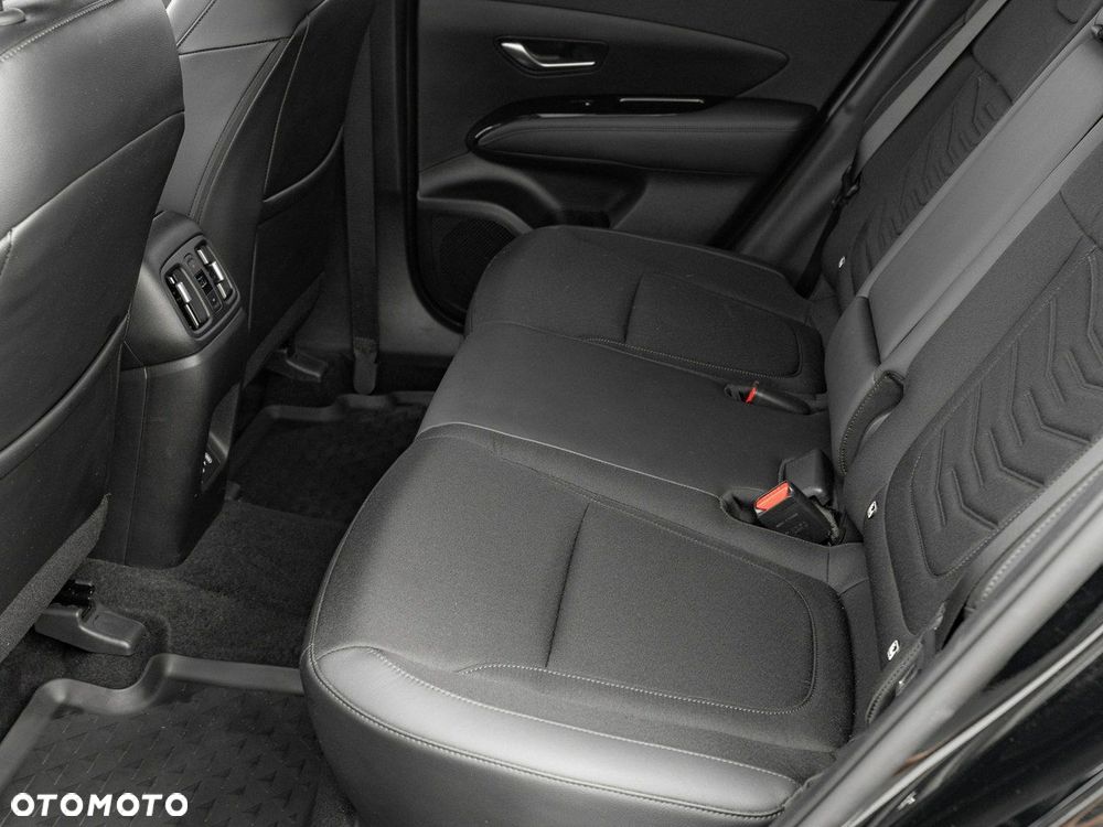 Hyundai Tucson - 25
