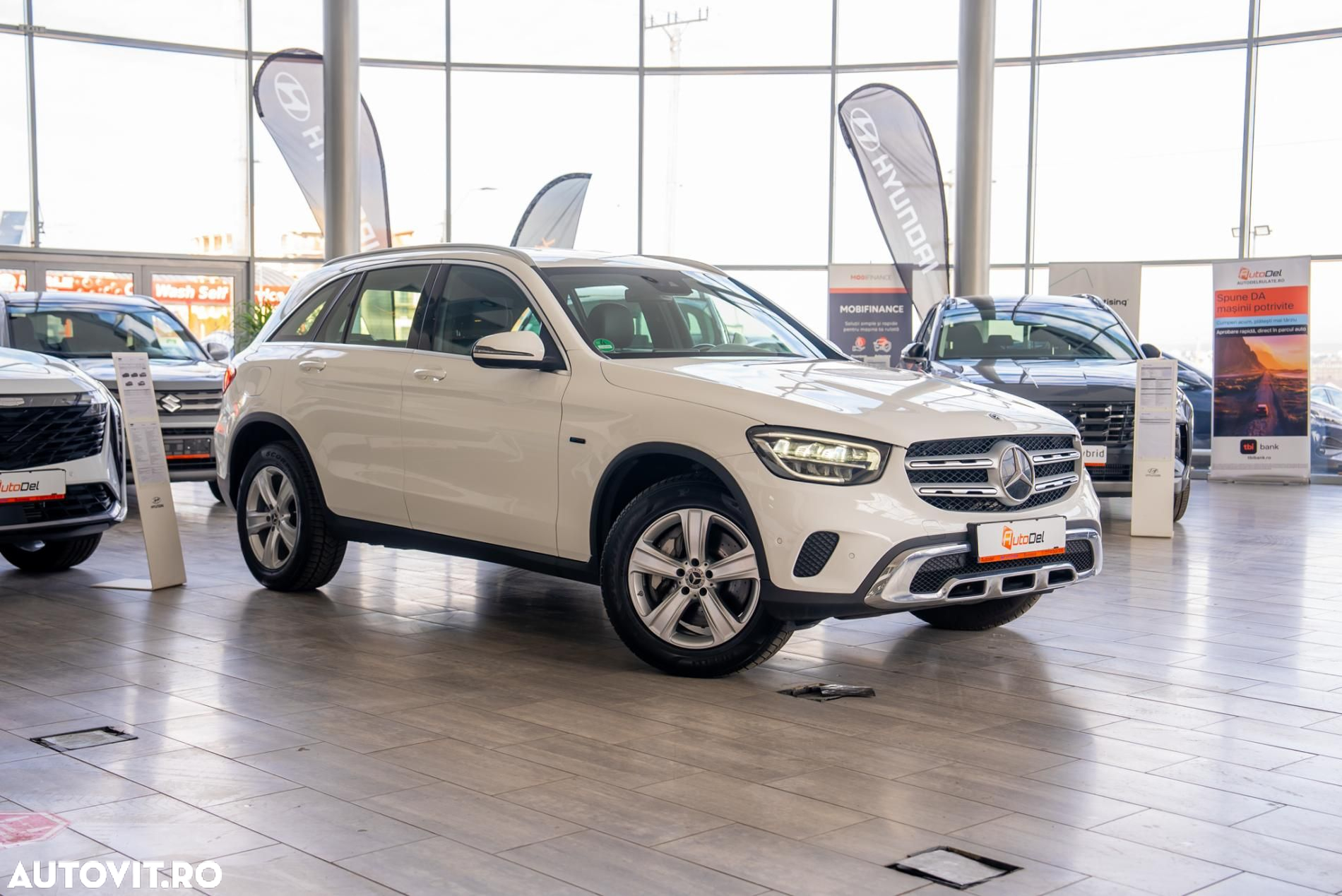 Mercedes-Benz GLC 300 de 4Matic 9G-TRONIC - 24