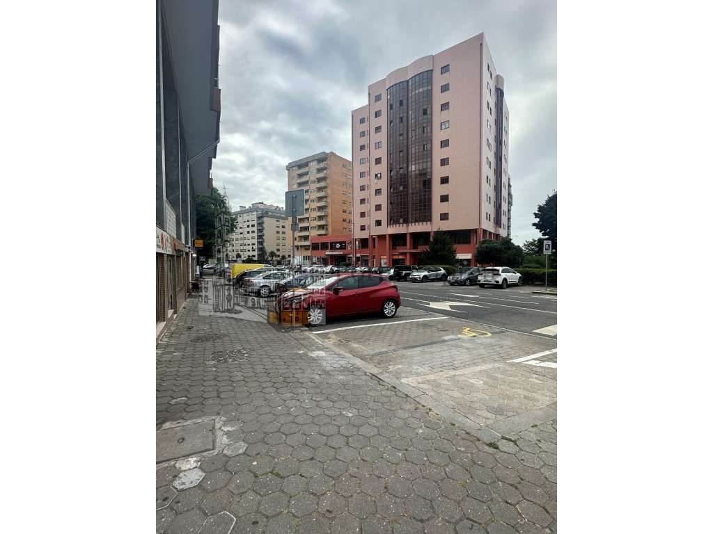Trespasse em Vila Nova de Gaia! - Grande imagem: 5/20