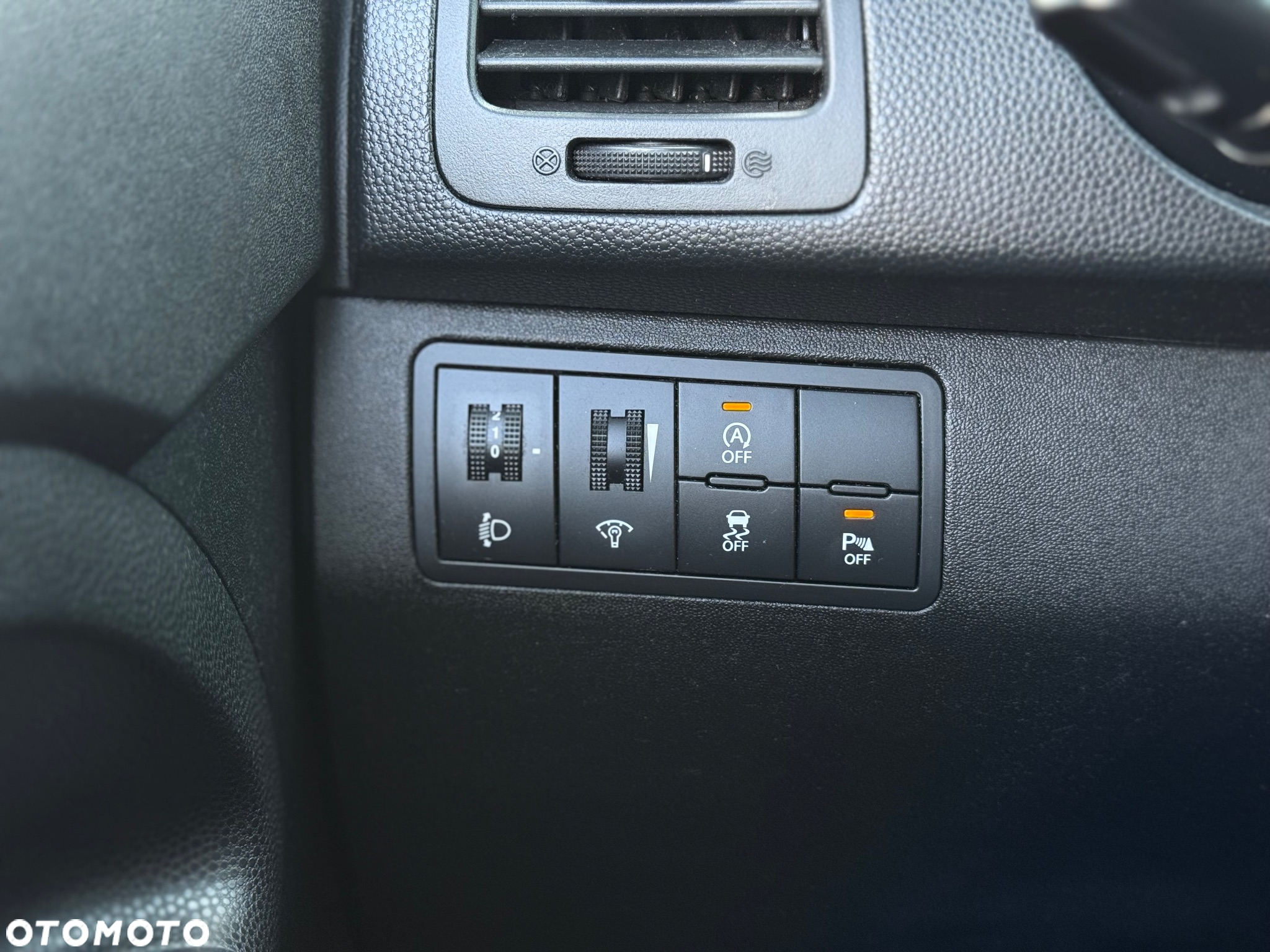 Kia Venga 1.4 Business Line - 16