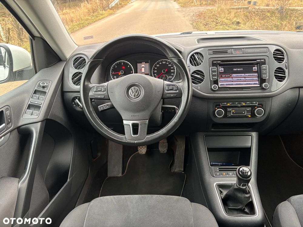 Volkswagen Tiguan 2.0 TDI DPF BlueMotion Technology Cup Sport & Style - 10