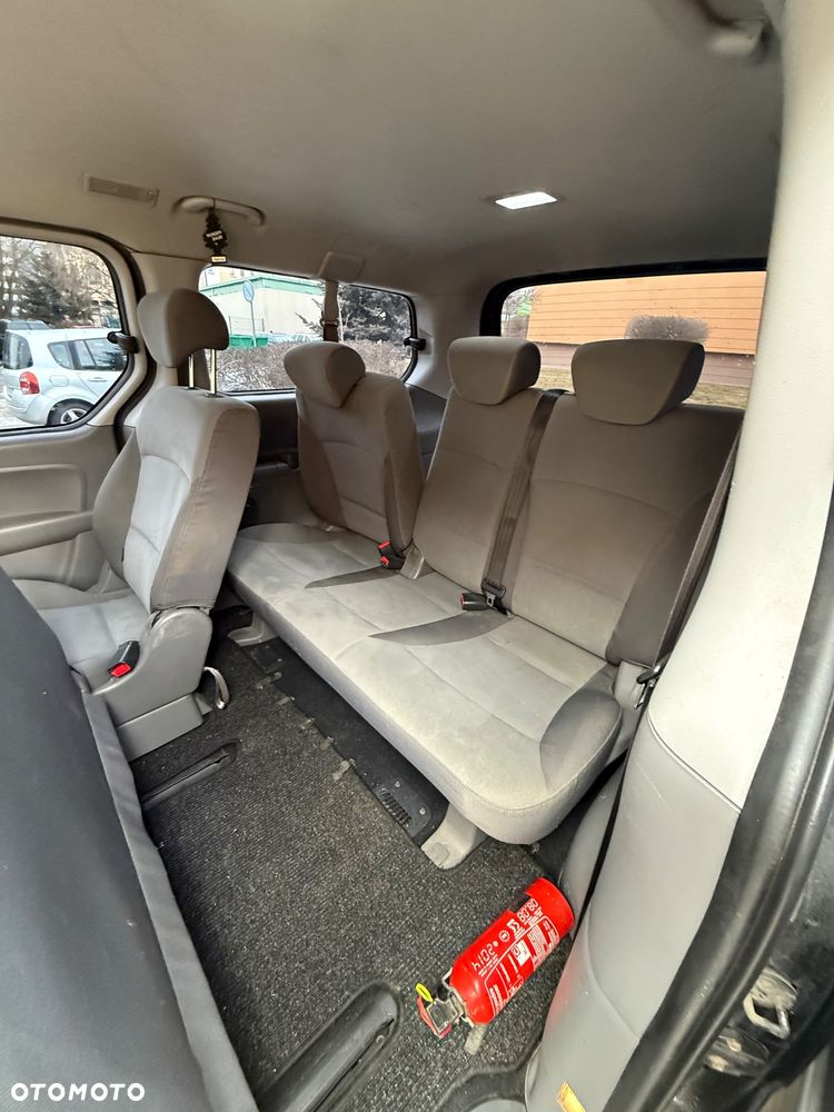 Hyundai H-1 2.5 CRDi Travel Comfort - 10