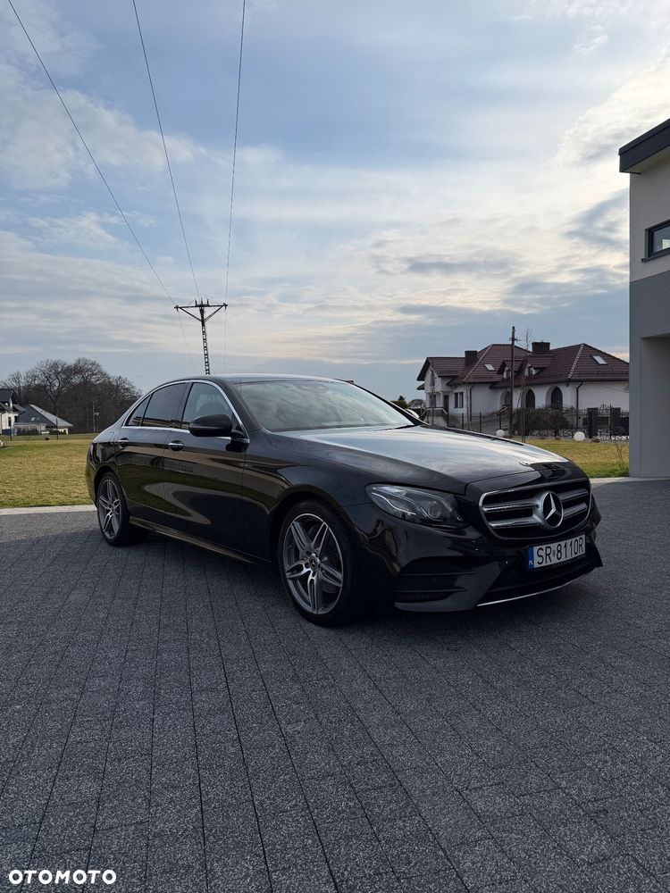 Mercedes-Benz Klasa E 220 d 4-Matic 9G-TRONIC - 1
