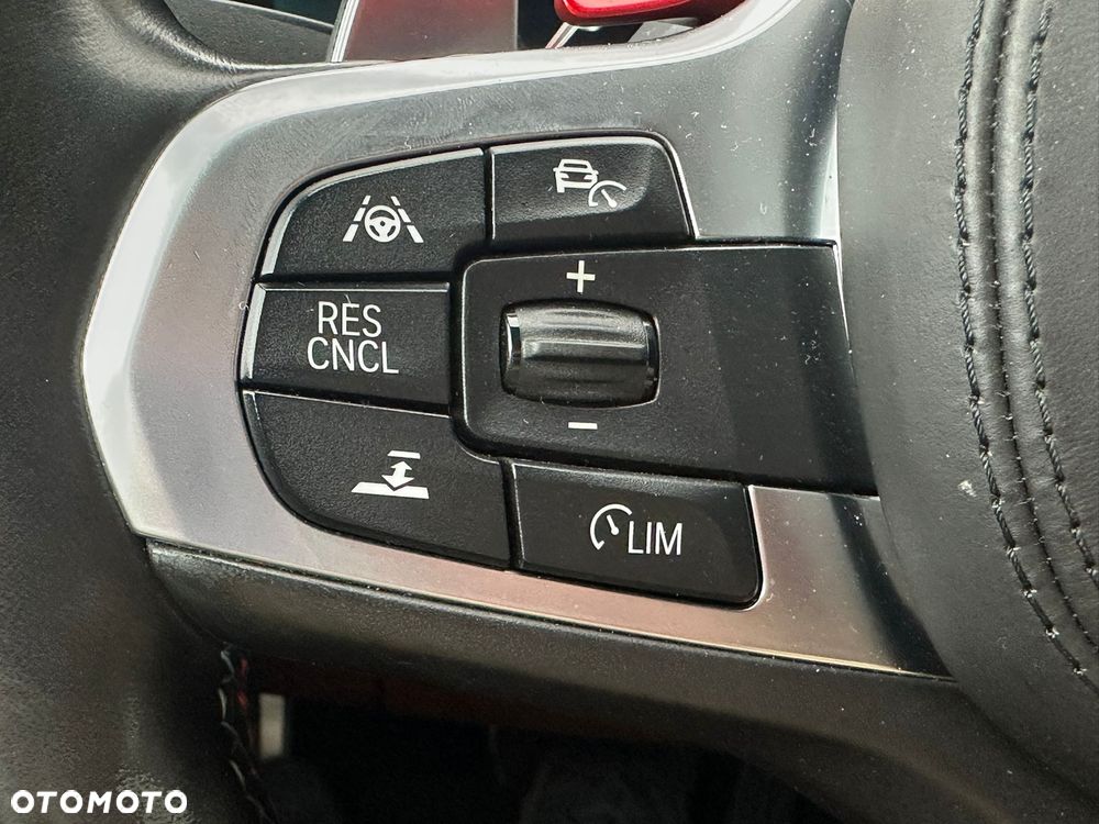 BMW M5 Standard - 17