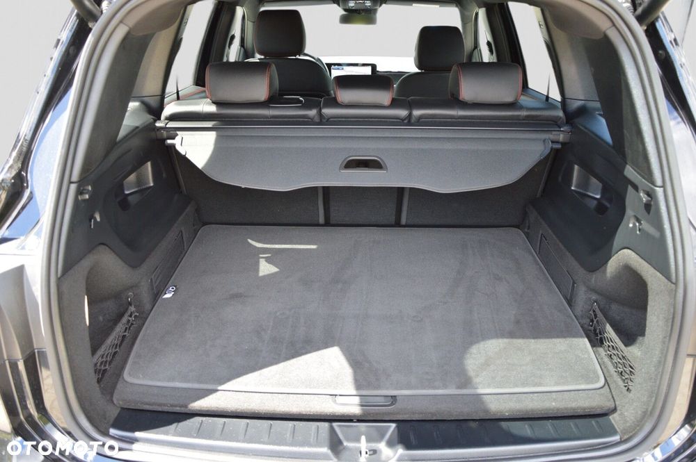 Mercedes-Benz GLB 220 d 4-Matic AMG Line 8G-DCT - 24