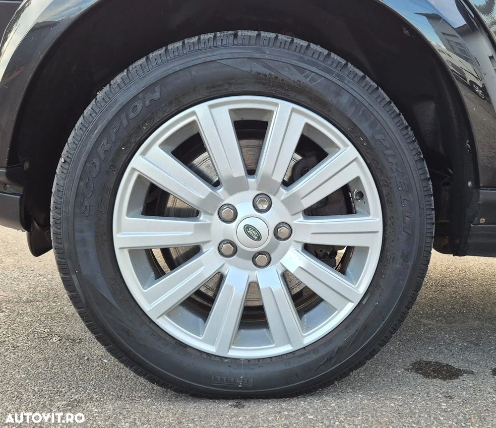 Land Rover Discovery 3.0 SDV6 SE Aut - 13