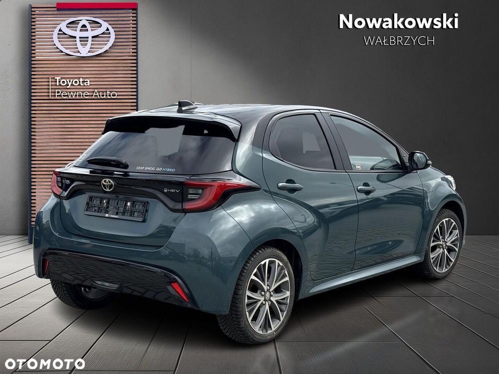 Toyota Yaris Hybrid 1.5 Executive - 3