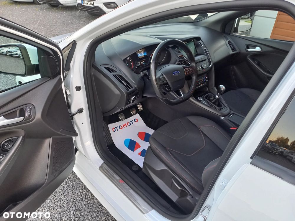 Ford Focus 1.0 EcoBoost ST-Line ASS - 23
