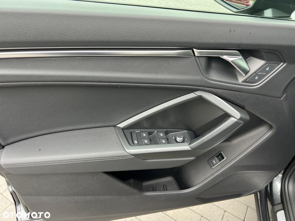 Audi Q3 35 TFSI S tronic S line - 18