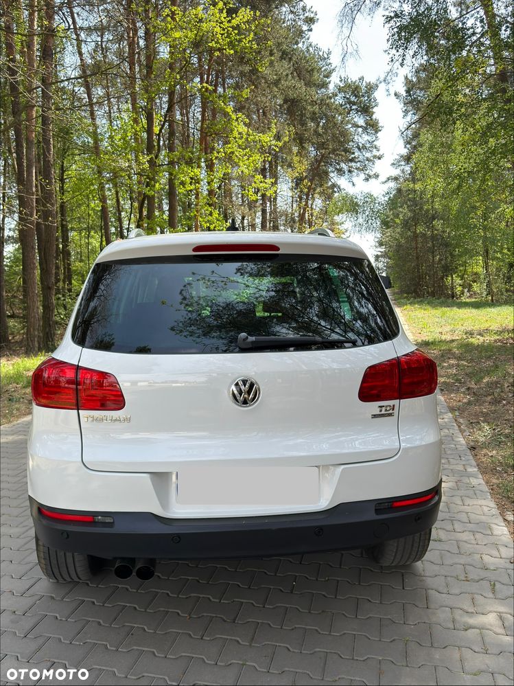 Volkswagen Tiguan - 5