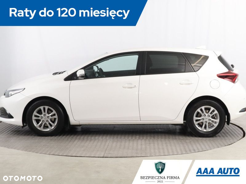 Toyota Auris - 3