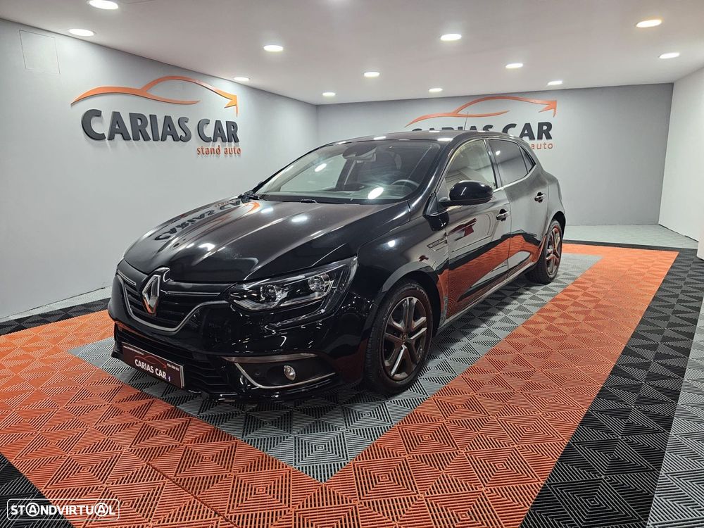 Renault Mégane 1.5 Blue dCi Intens - 1