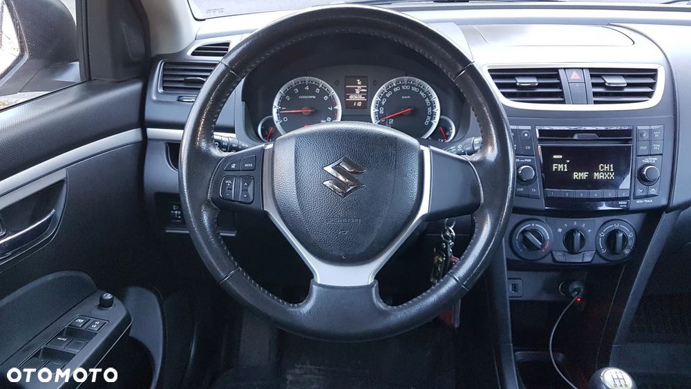 Suzuki Swift 1.2 4x4 Club - 8