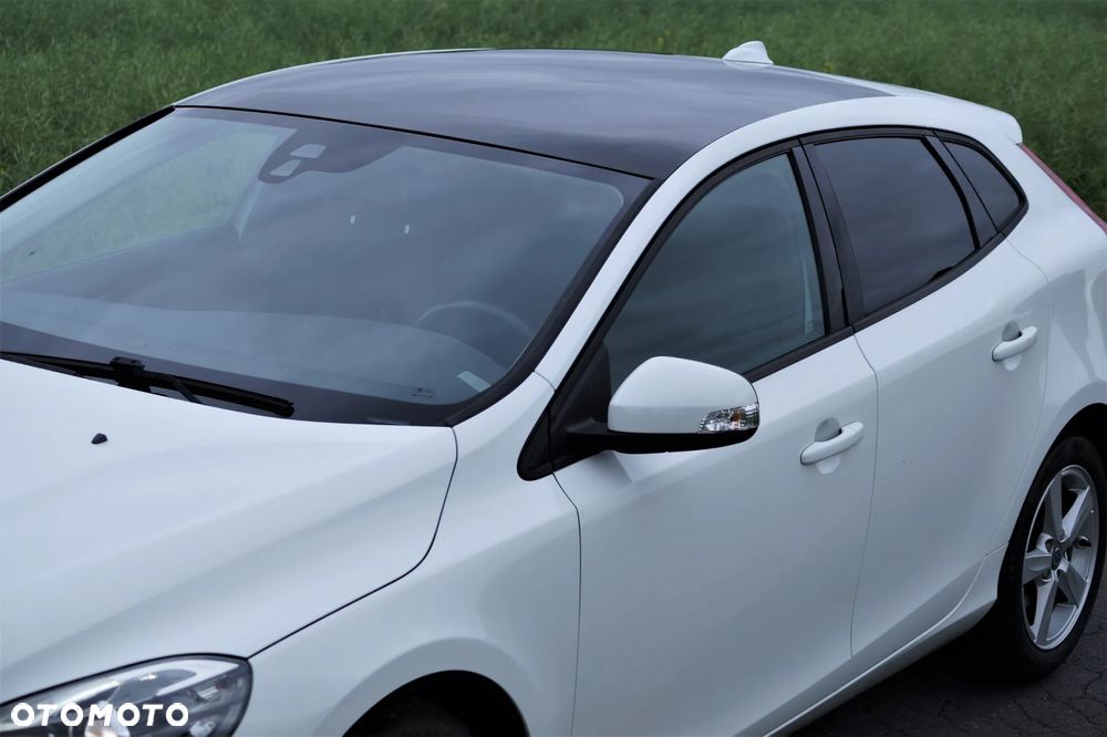 Volvo V40 - 20