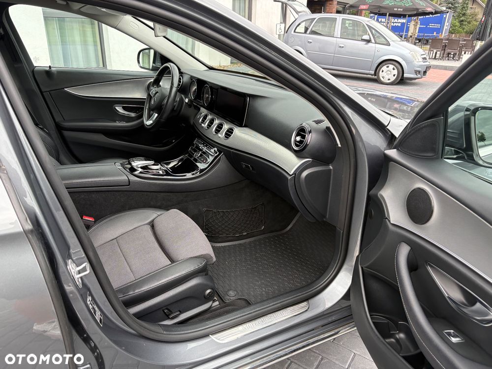 Mercedes-Benz Klasa E 200 d 9G-TRONIC Avantgarde - 15