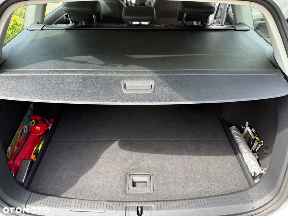 Volkswagen Golf 1.6 TDI DPF DSG Comfortline - 37