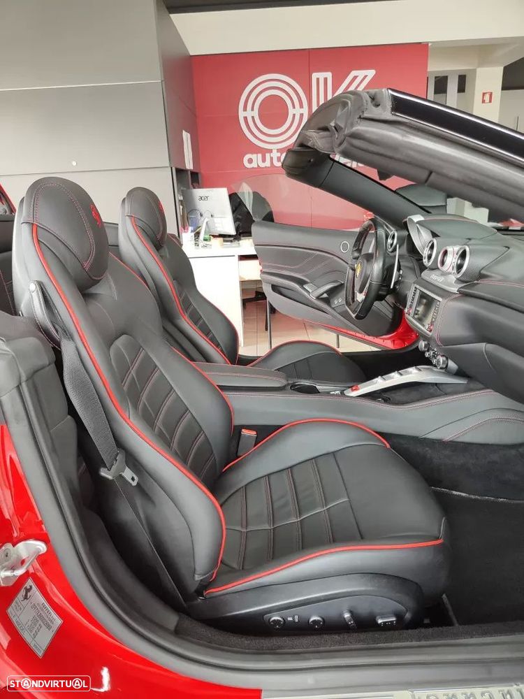 Ferrari California T - 19
