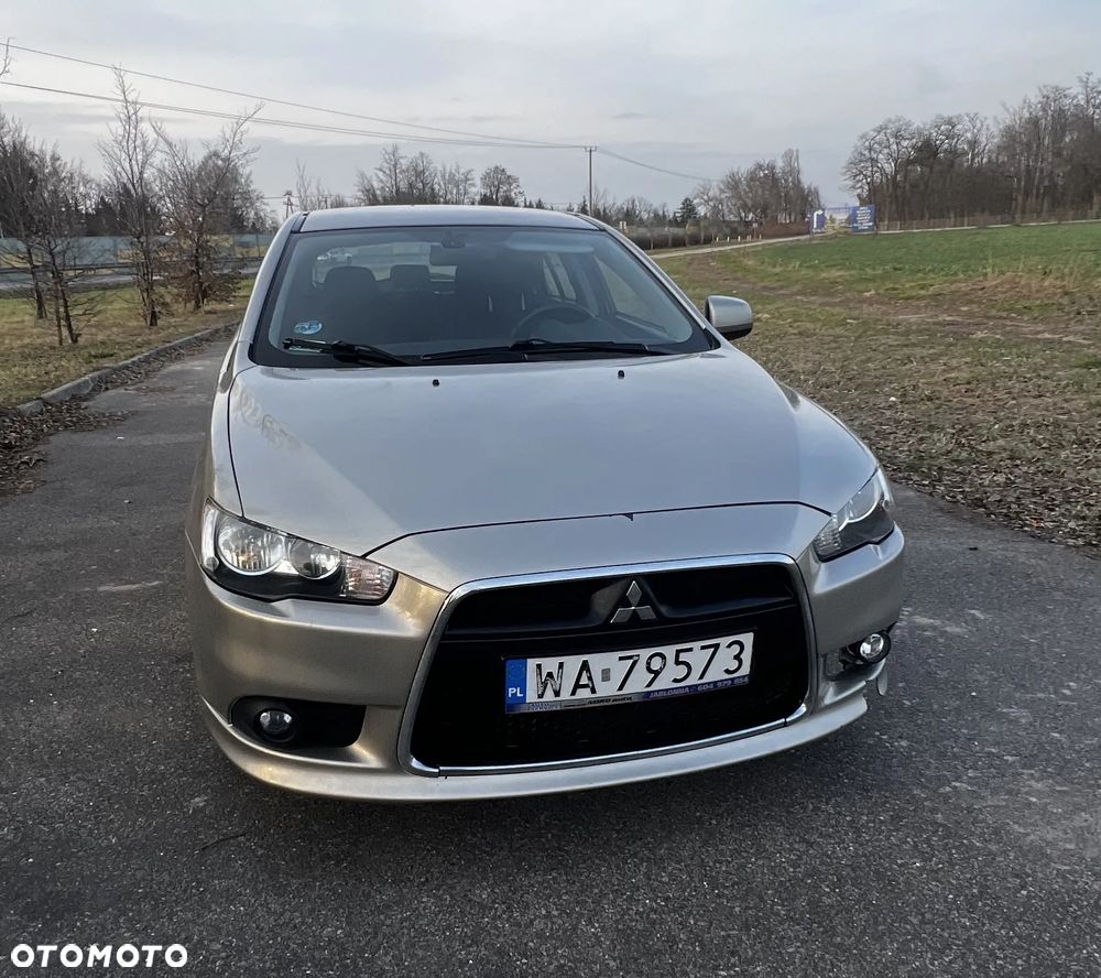 Mitsubishi Lancer - 3