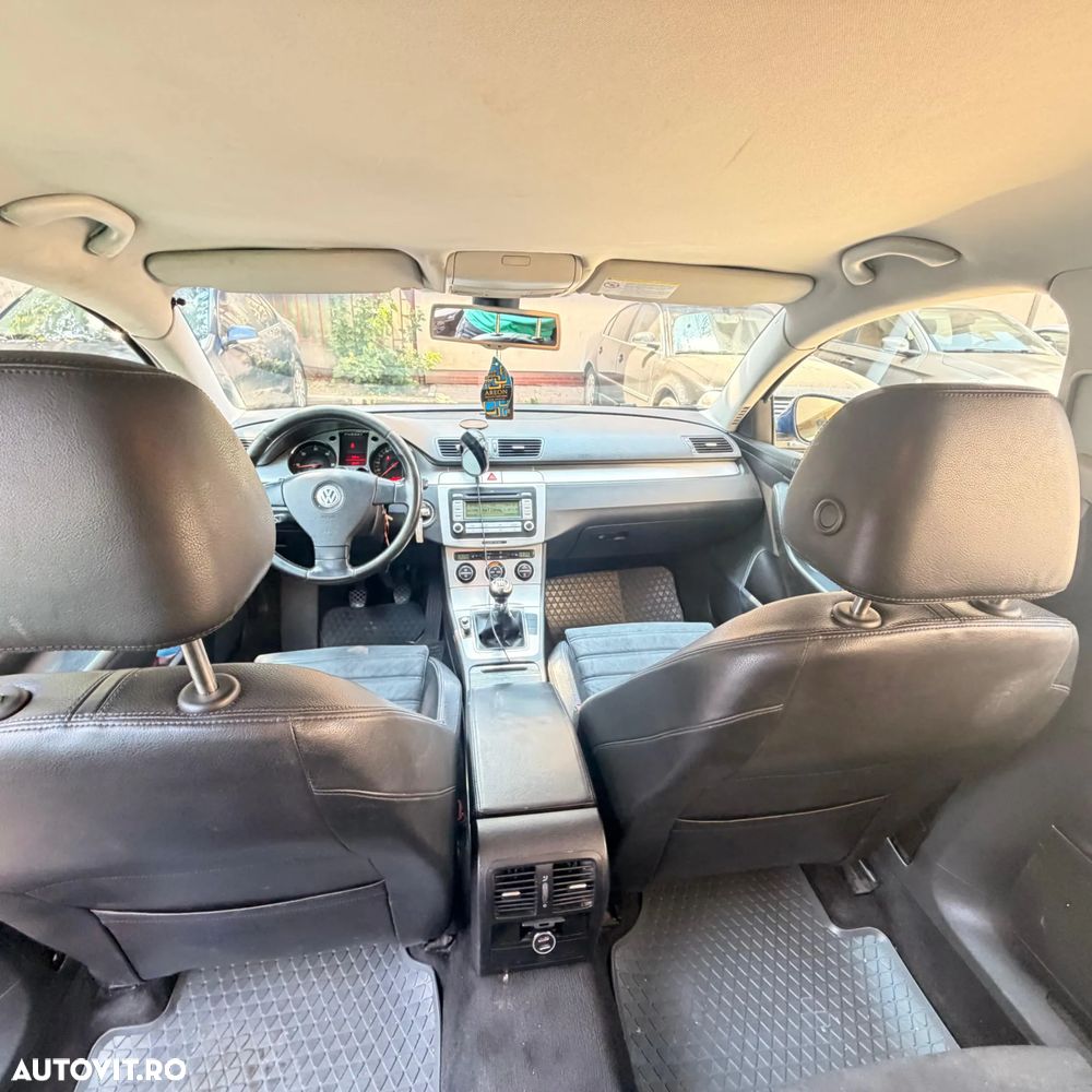 Volkswagen Passat 2.0 TDI 4Motion Highline - 9