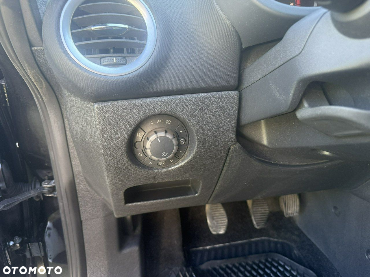 Opel Corsa - 20