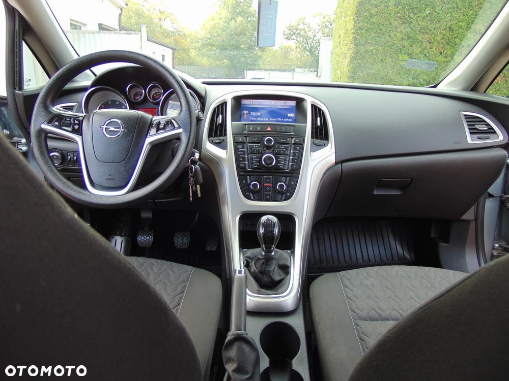 Opel Astra - 18