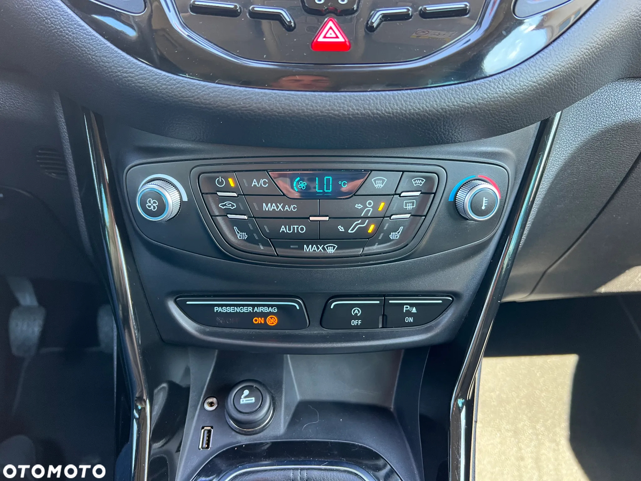 Ford B-MAX 1.0 EcoBoost Titanium - 18