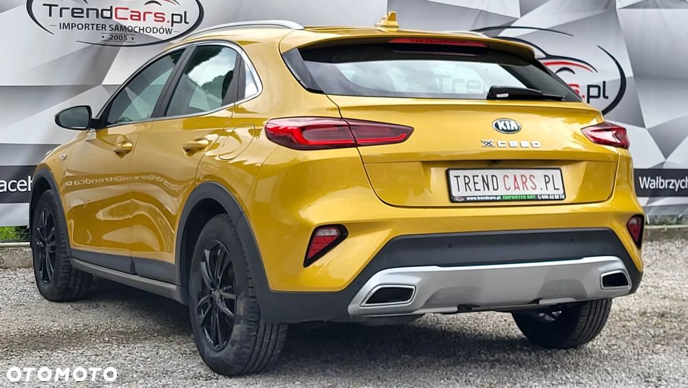 Kia XCeed 1.6 CRDi Eco-Dynamics+ (48V Mild-Hybrid) VISION - 28