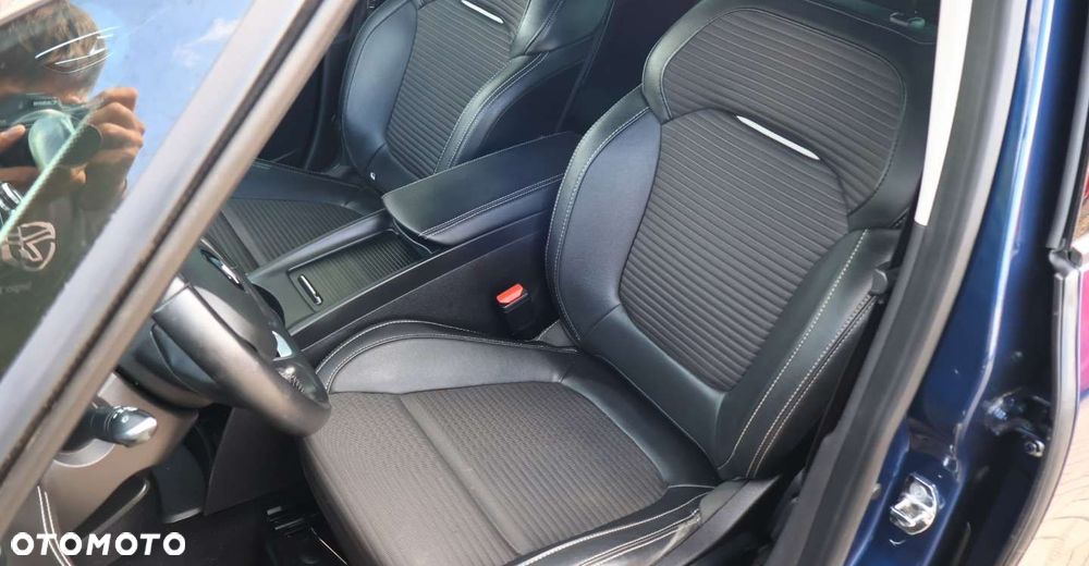 Renault Scenic - 23