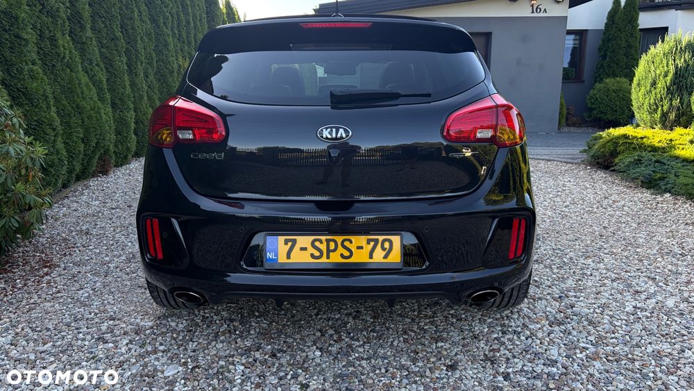 Kia Ceed 1.6 T-GDI GT-Track - 10