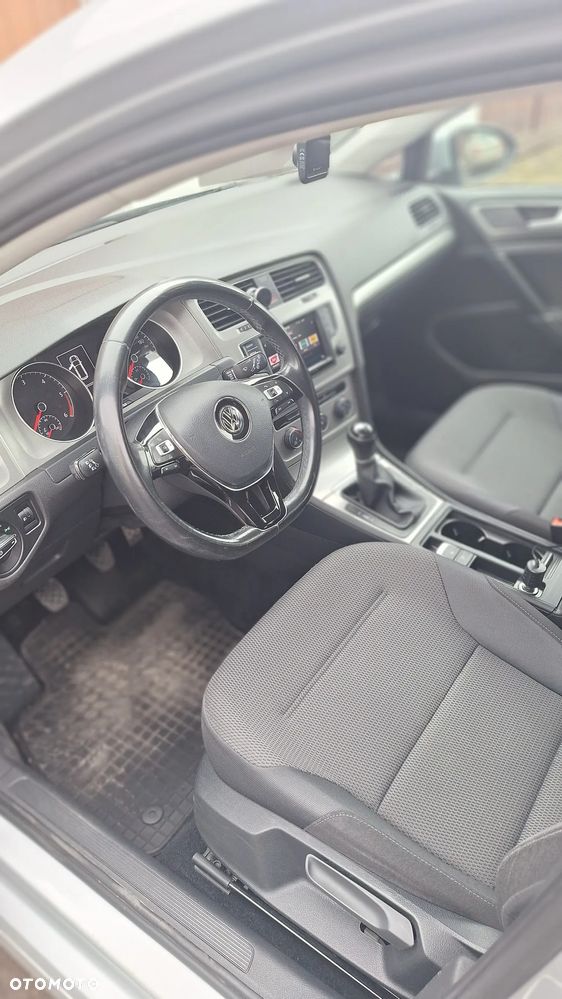 Volkswagen Golf 1.6 TDI BlueMotion Trendline - 9