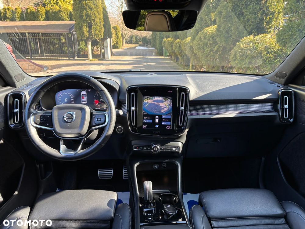 Volvo XC 40 D3 SCR R-Design - 18