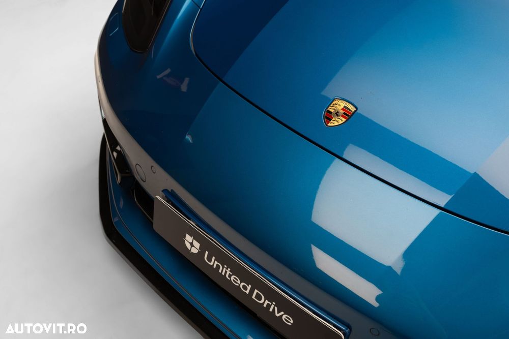 Porsche Panamera - 6