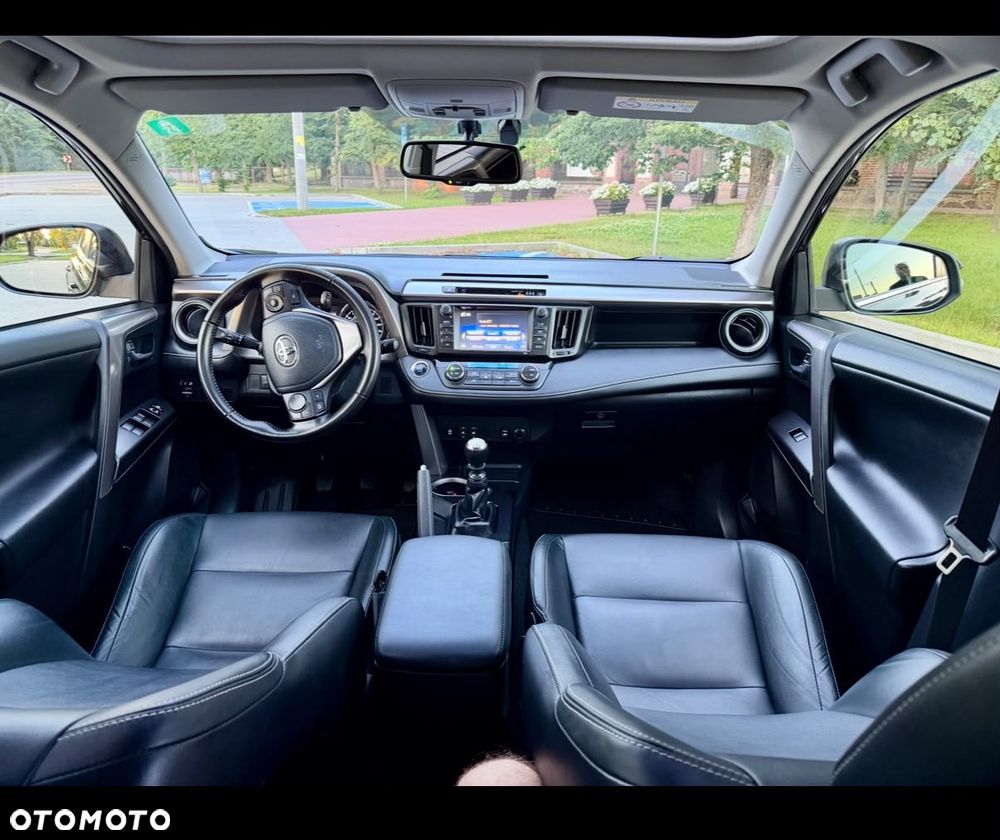 Toyota RAV4 2.0 D-4D 4x2 Start-Stop Executive - 26