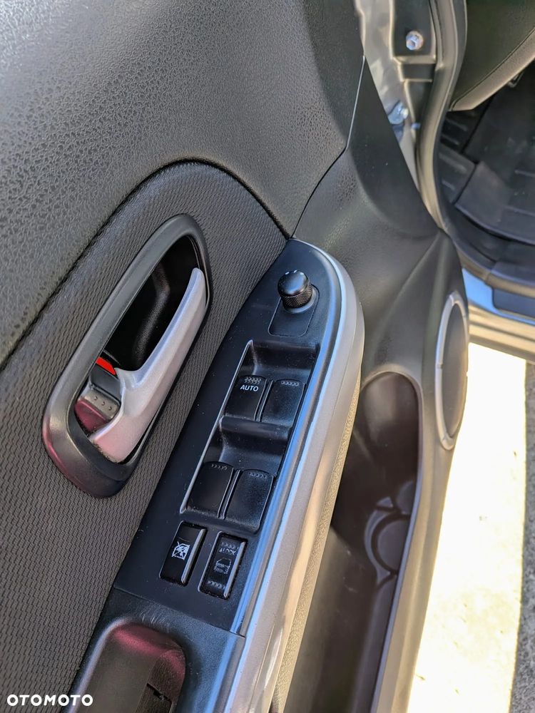 Suzuki Grand Vitara 1.9 DDiS - 15