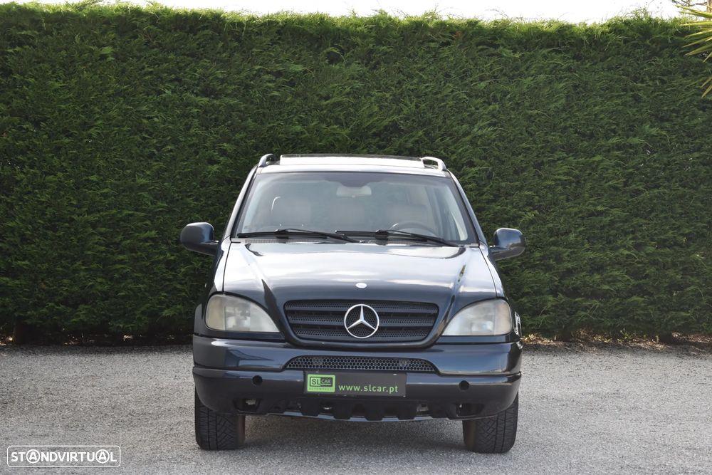 Mercedes-Benz ML 270 - 22