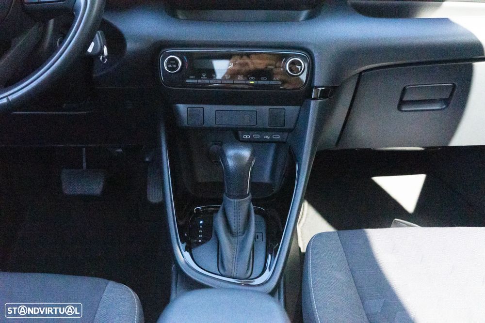 Toyota Yaris 1.5 HDF Exclusive - 14