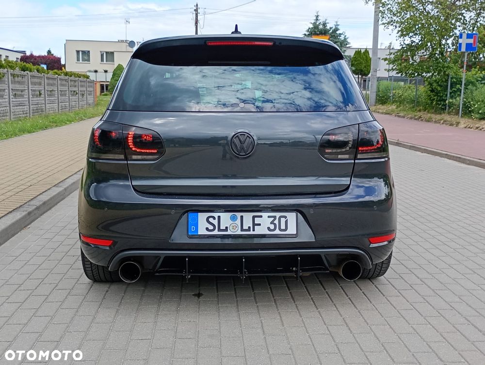 Volkswagen Golf 2.0 TSI GTI DSG - 5