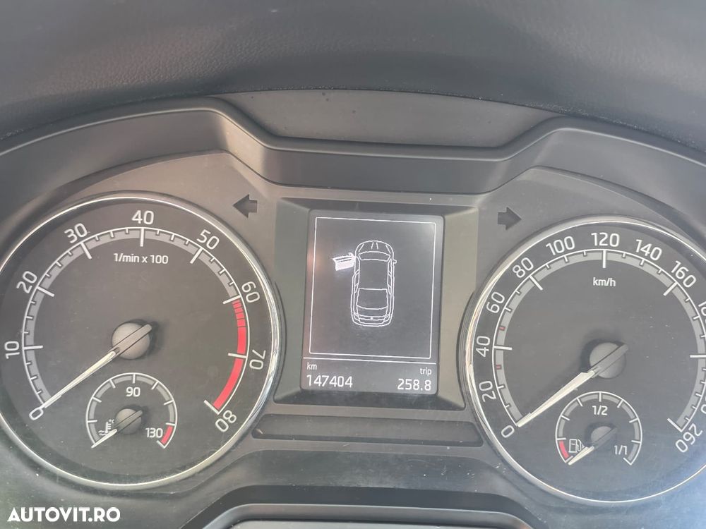 Skoda Octavia 1.4 TSI DSG Style - 2