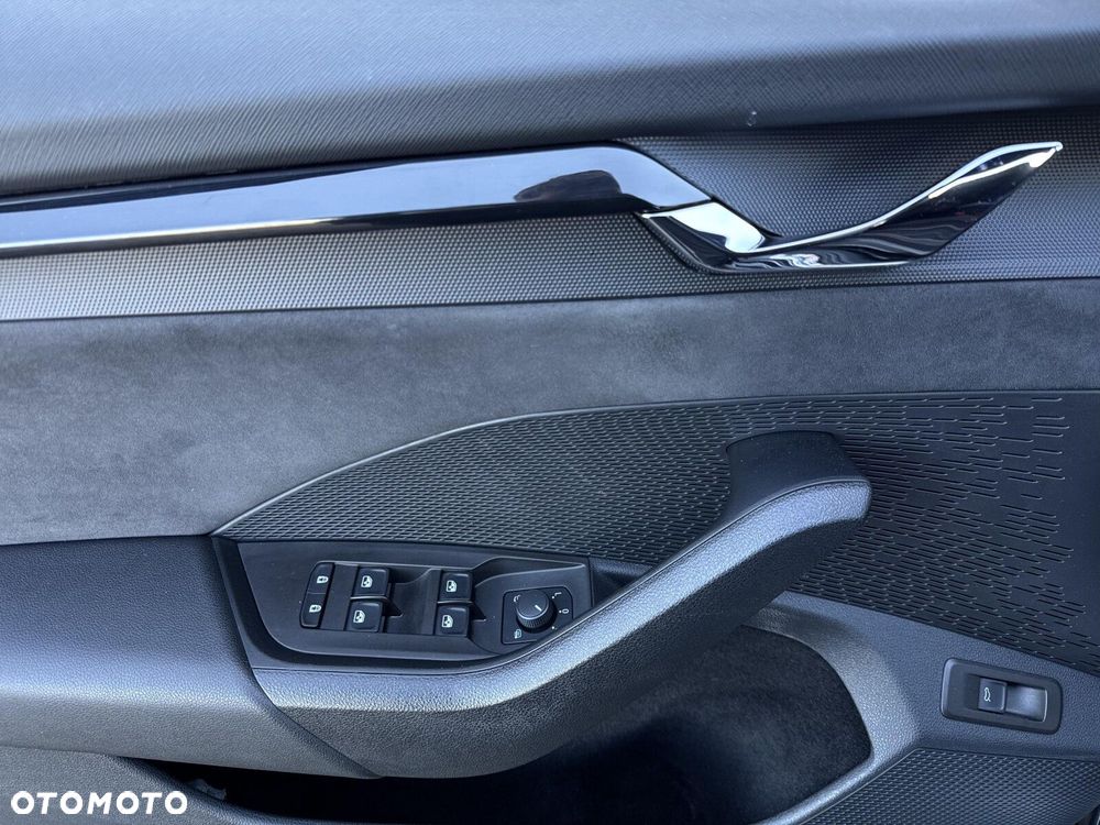 Skoda Octavia 2.0 TDI RS DSG - 17