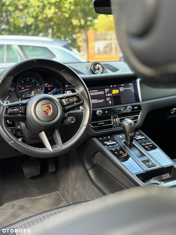 Porsche Macan T - 10