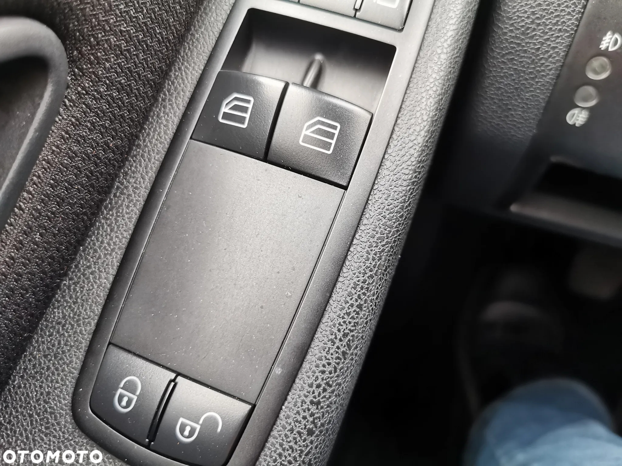 Mercedes-Benz Klasa A 170 Classic - 20