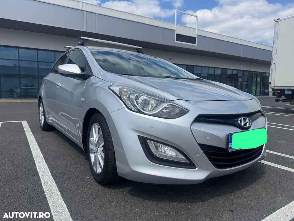 Hyundai i30 1.6 GDI Aut. Highway Heat+ - 1