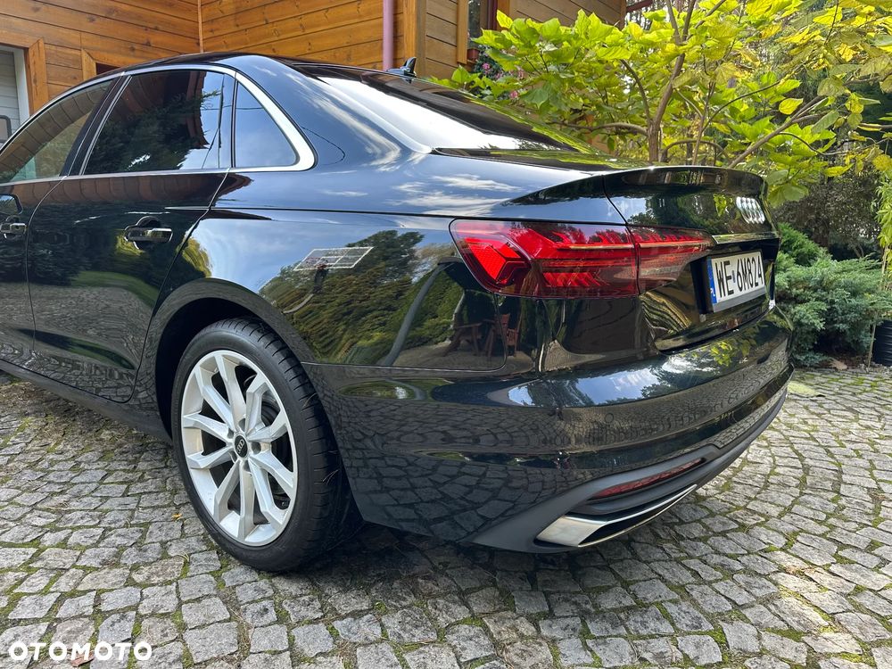 Audi A4 - 4