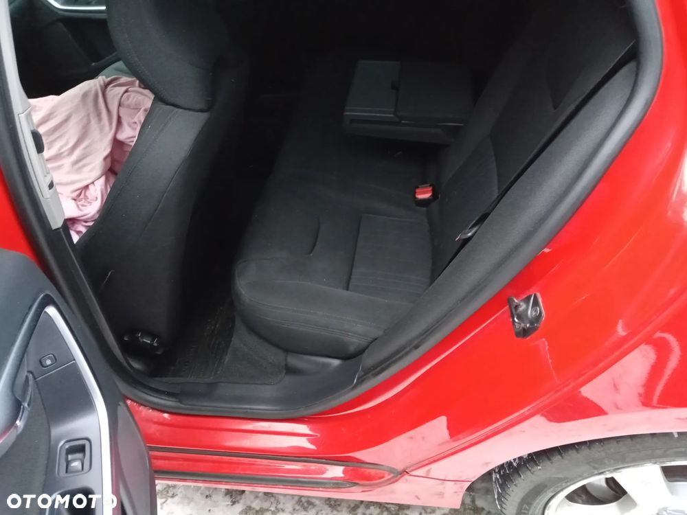 Volvo V60 D3 Momentum - 18